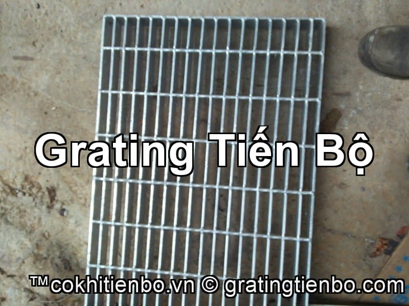 Hệ thống mương thoát nước đô thị với nắp mương grating
