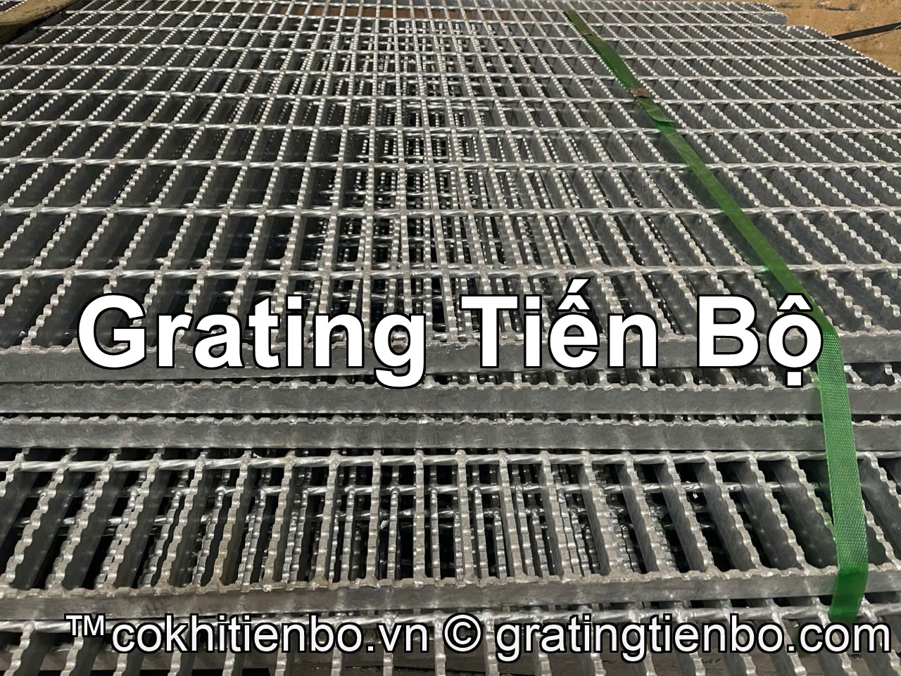 Lắp Đặt Sàn Thao Tác Grating Nhà Xưởng Chuyên Nghiệp