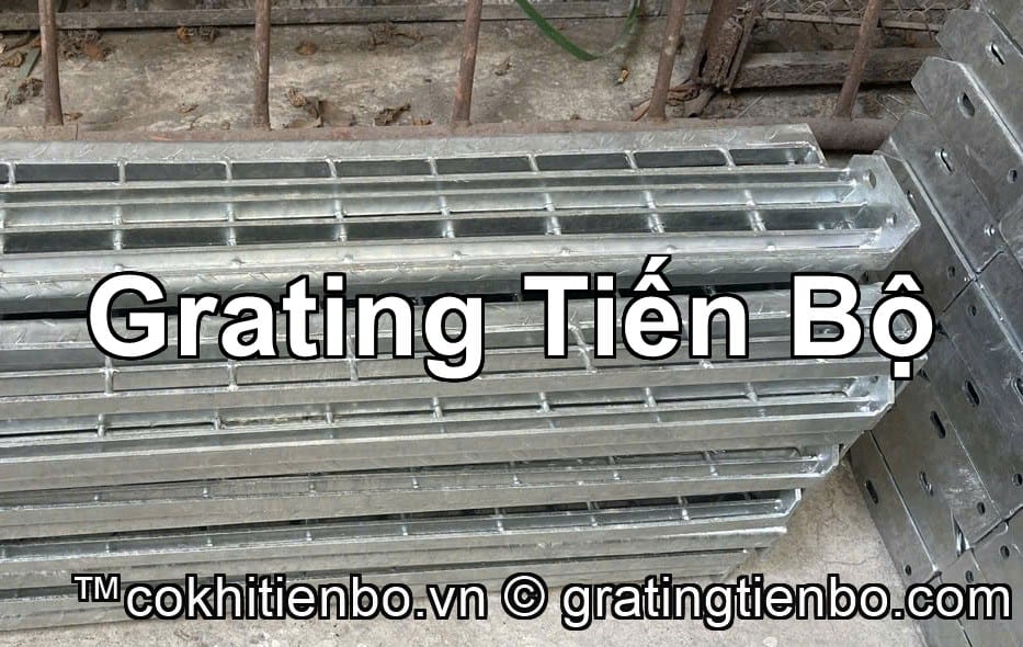 Bậc Cầu Thang Grating Thoát Hiểm: Giải Pháp An Toàn & Bền Bỉ